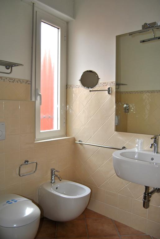 Hotel Aquila Кастельфранко-Эмилия Номер фото