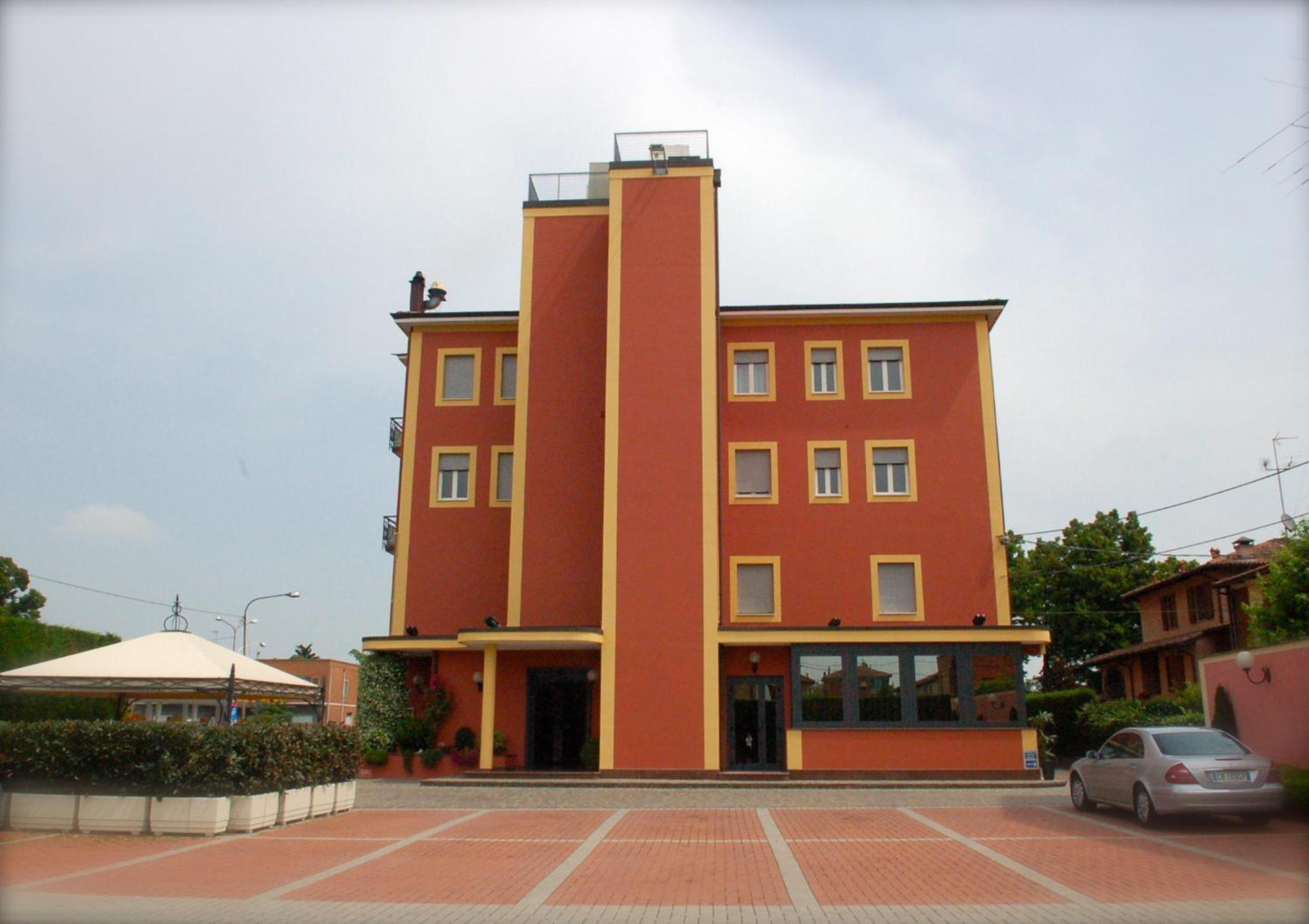 Hotel Aquila Кастельфранко-Эмилия Экстерьер фото